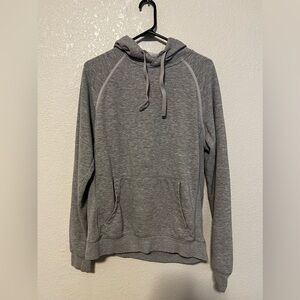 Size medium 32 degrees hoodie